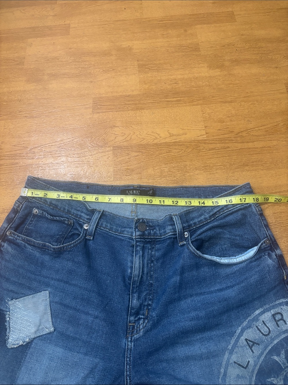 Ralph Lauren Distressed Blue Boyfriend Jeans with Logo Patch - Picture 12 of 12